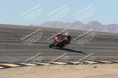 media/Oct-13-2025-Moto Forza (Mon) [[a66d839500]]/3-B Group/Session 2 (Bowl)/